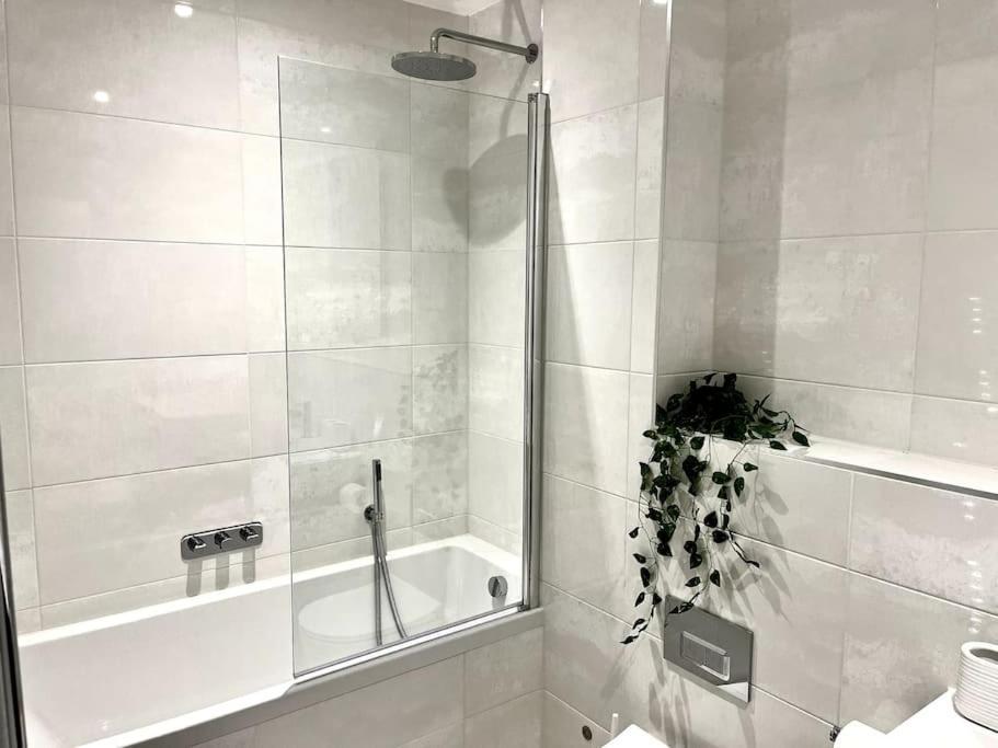 Luxury 3 Bed House W Parking & Garden! 1 Villa Bournemouth Exterior photo